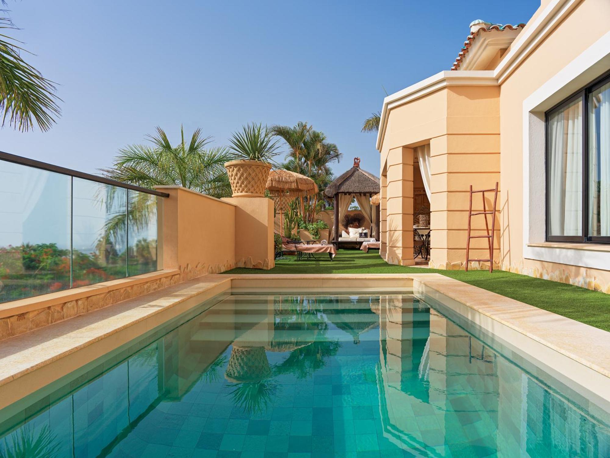 Royal Garden Villas, Luxury Hotel Costa Adeje  Exterior photo